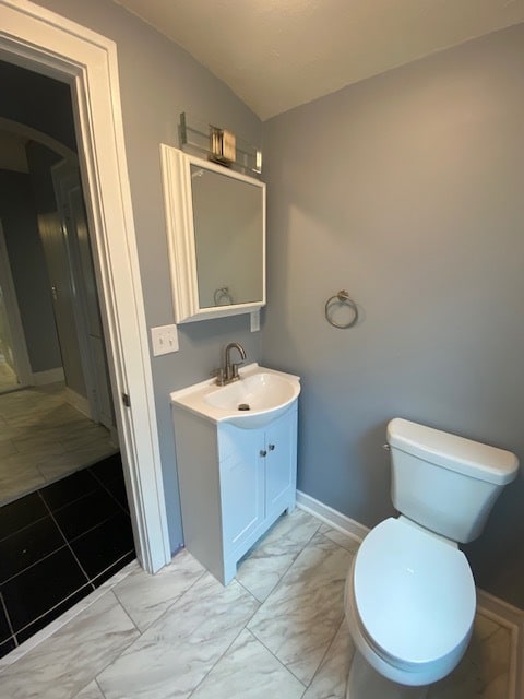 Building Photo - 2411 E Genesee St