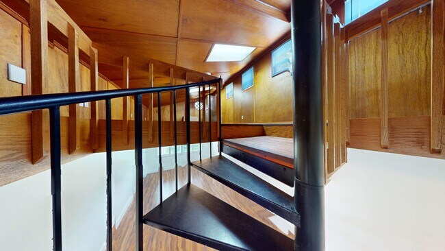 Building Photo - 3BR/ 3BA Pool Home   *Near Burns Rd Aquatic Center & Park * No HOA * 12+ Month Lease Options Avai...