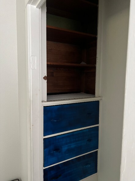 Building Photo - 1316 S 25th St