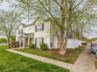 Building Photo - 707 Geoffrey Way