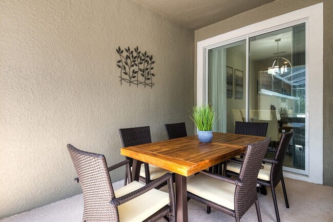 Building Photo - 400 Ocean Course Ave