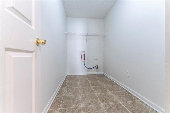 Building Photo - 7065 Mahonia Pl