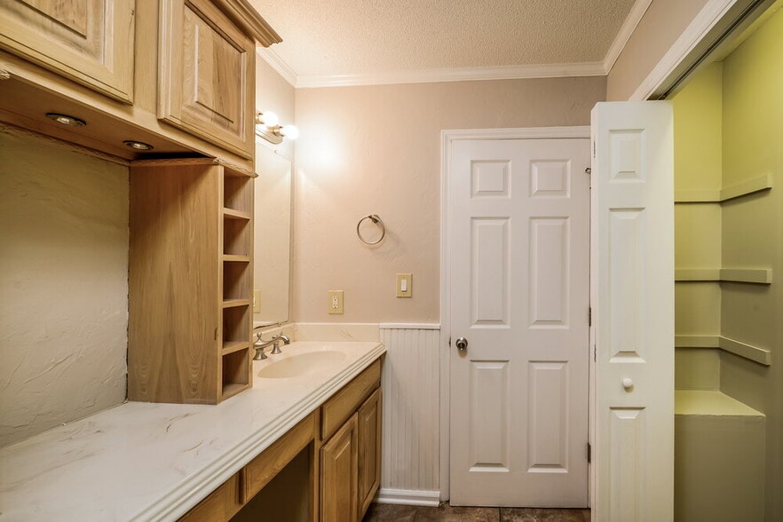 Building Photo - 3284 Friedberg Church Rd