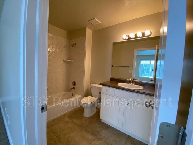 Building Photo - 3439 S Barcelona Dr