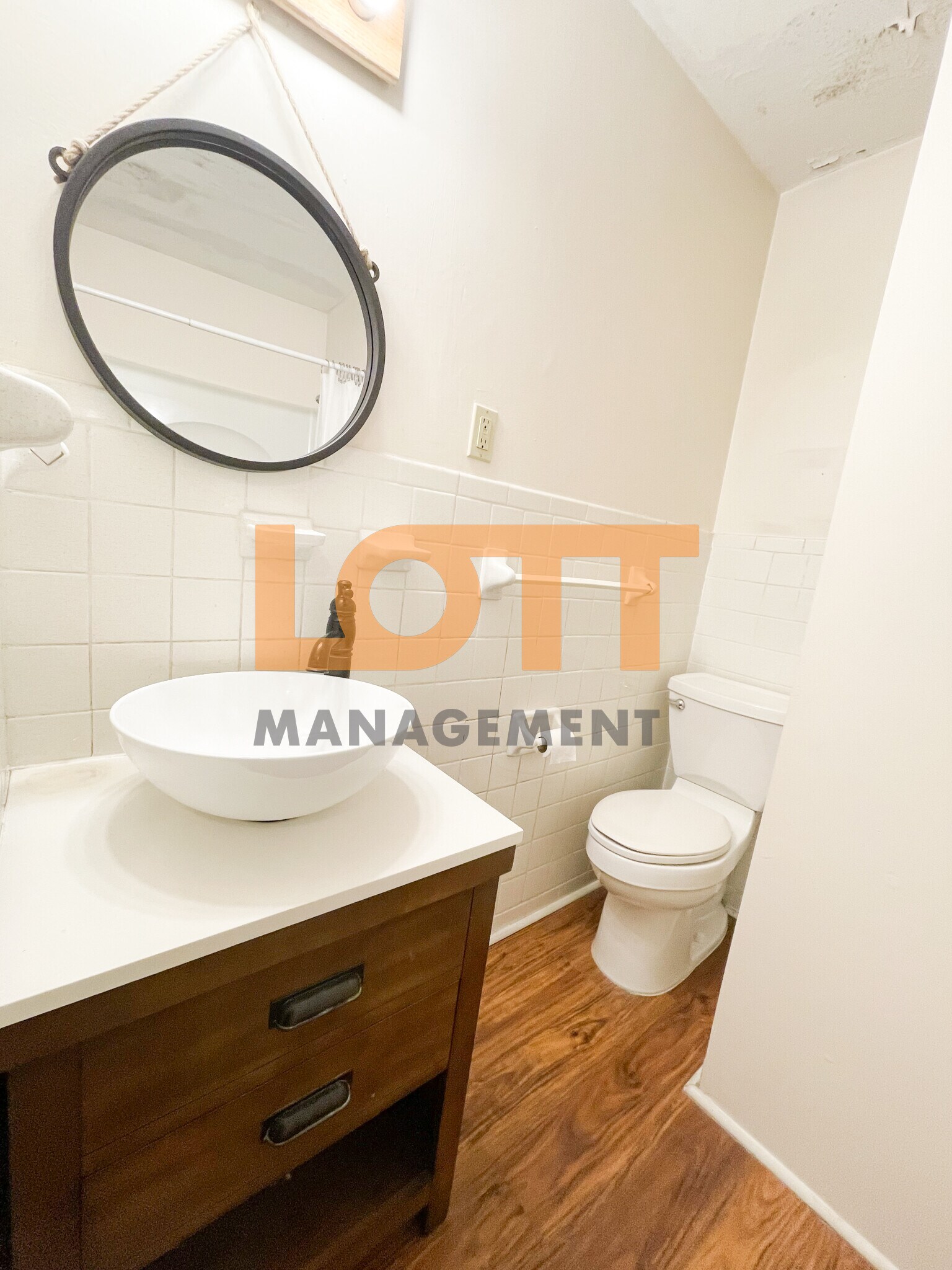 Building Photo - 126 Forestdale Dr