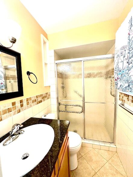 Building Photo - 3535 Duke St