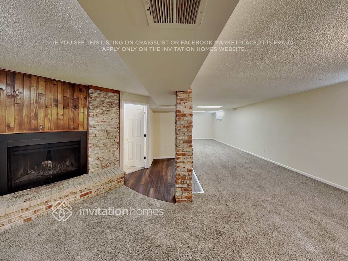 Building Photo - 5342 Xanadu St