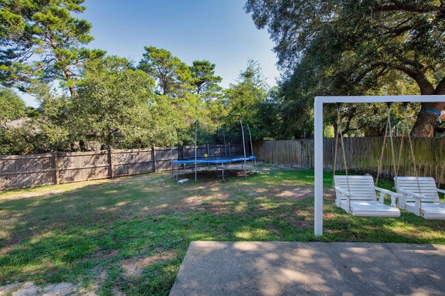 Building Photo - 2892 Shoni Dr