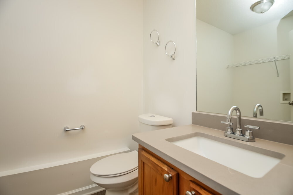 Building Photo - 3010 Brookfield Dr SW