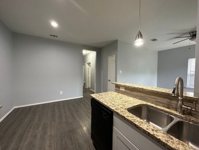 Building Photo - 7411 Novella Dr