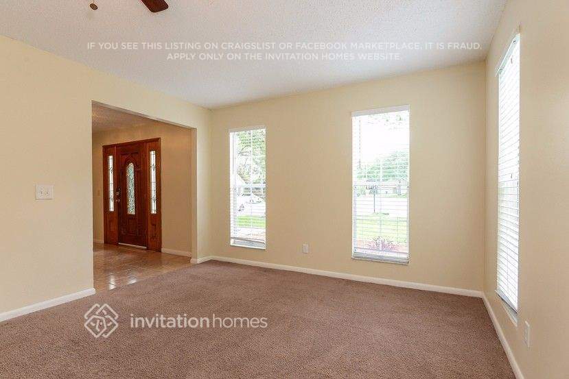 Building Photo - 3701 Kingsford Pl