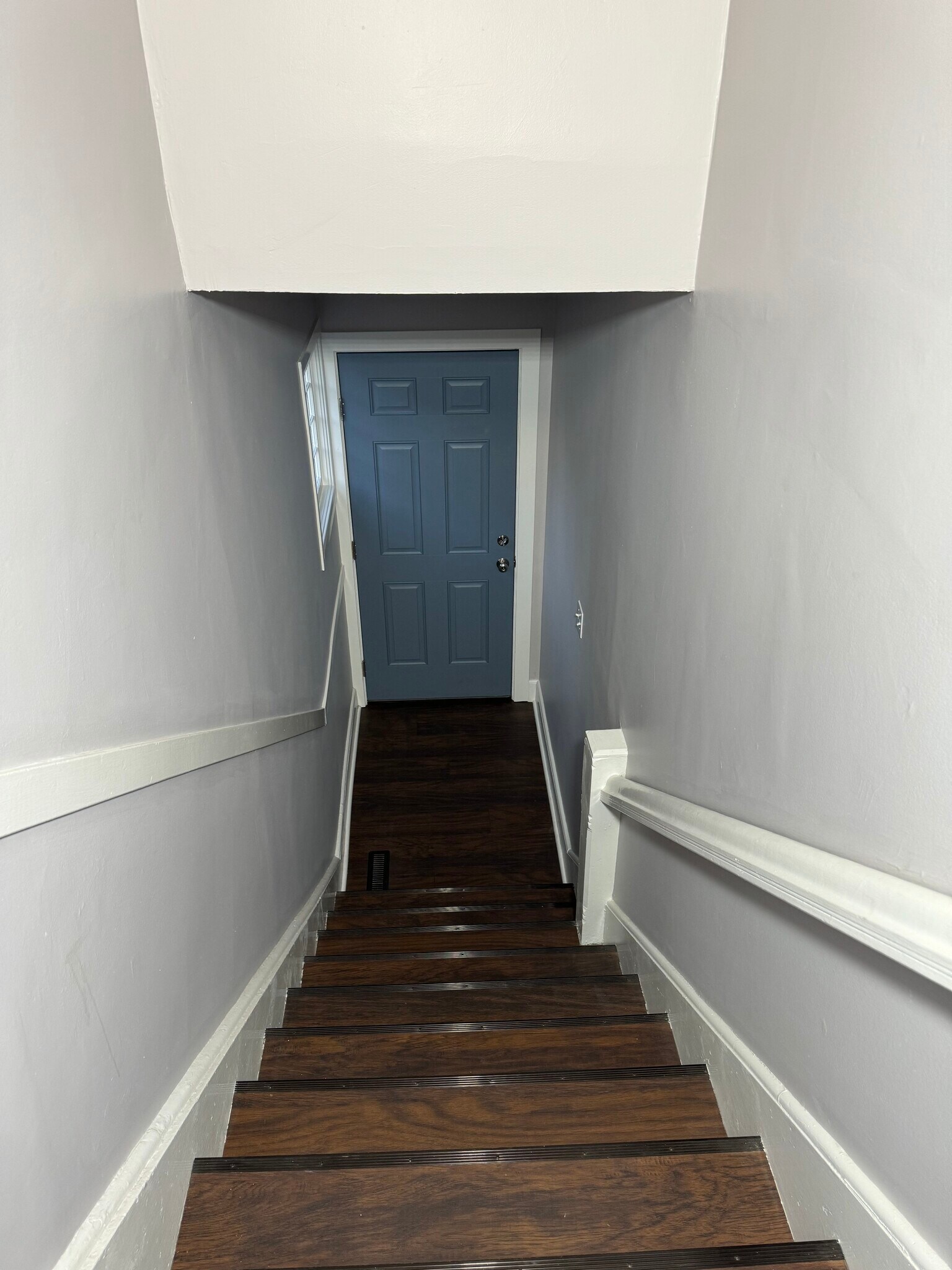 front entry - 1818 Ashland Ave