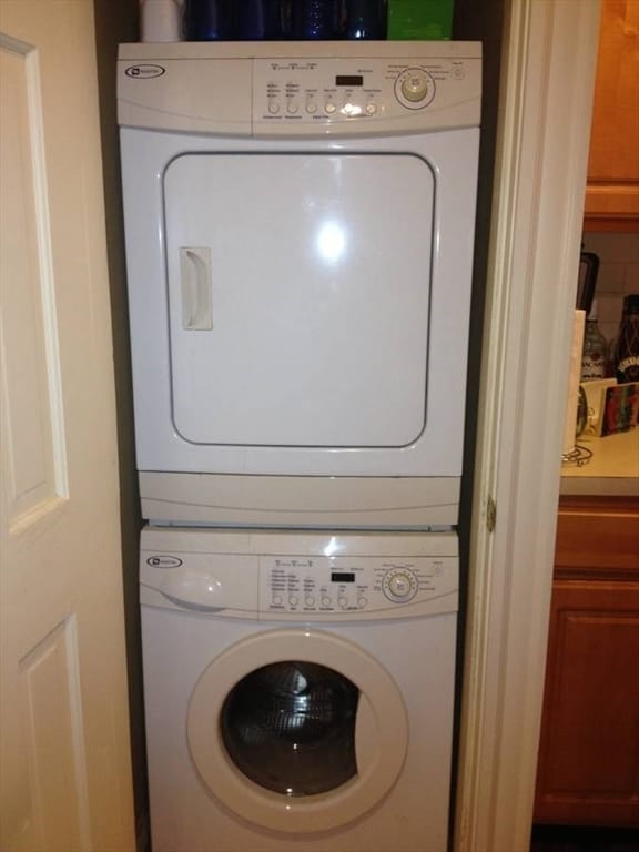 Building Photo - 32 Tufts Ave