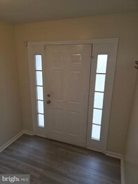 Building Photo - 24 Woodcrest Ct