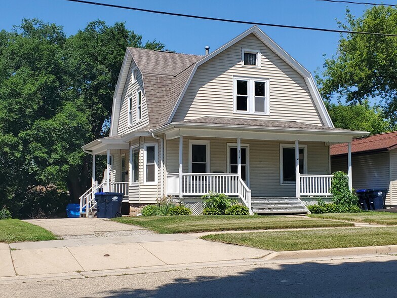 Primary Photo - 314 S Hubbard St