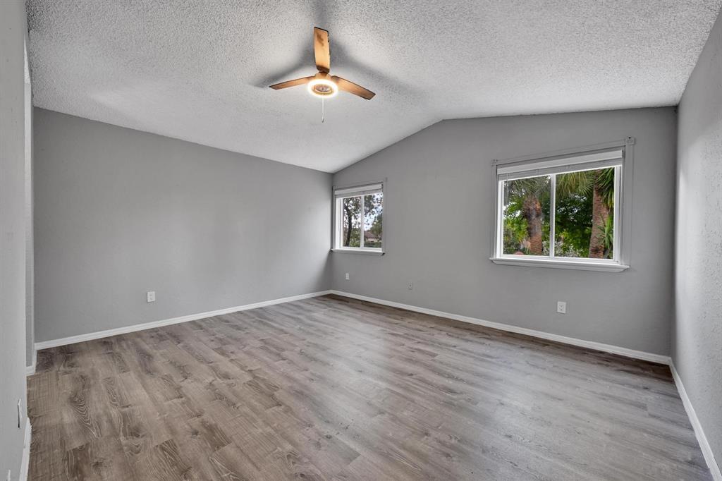Building Photo - 1602 SW 159th Ave
