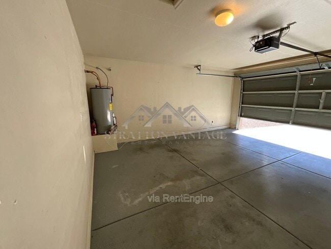 Building Photo - 11580 W Duran Ave