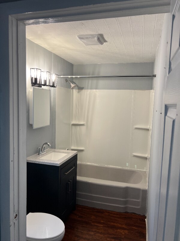 Building Photo - 203 N Main St