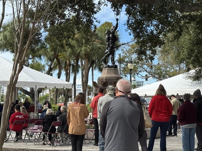 Building Photo - 33 S Gulfstream Ave