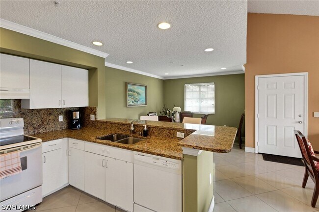 Building Photo - 1195 Wildwood Lakes Blvd