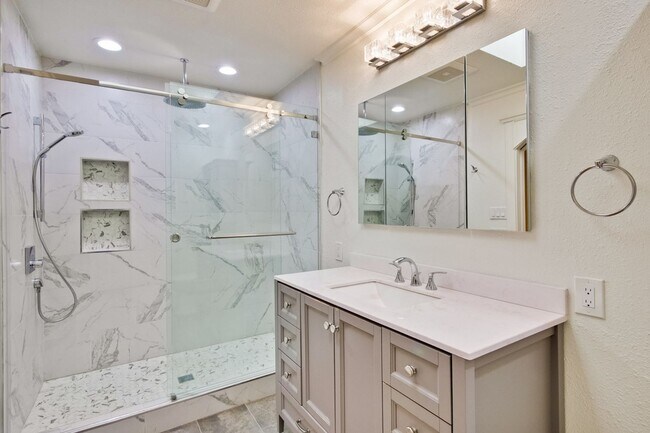 Building Photo - Turnkey Home with Natural Light & Upgrades...