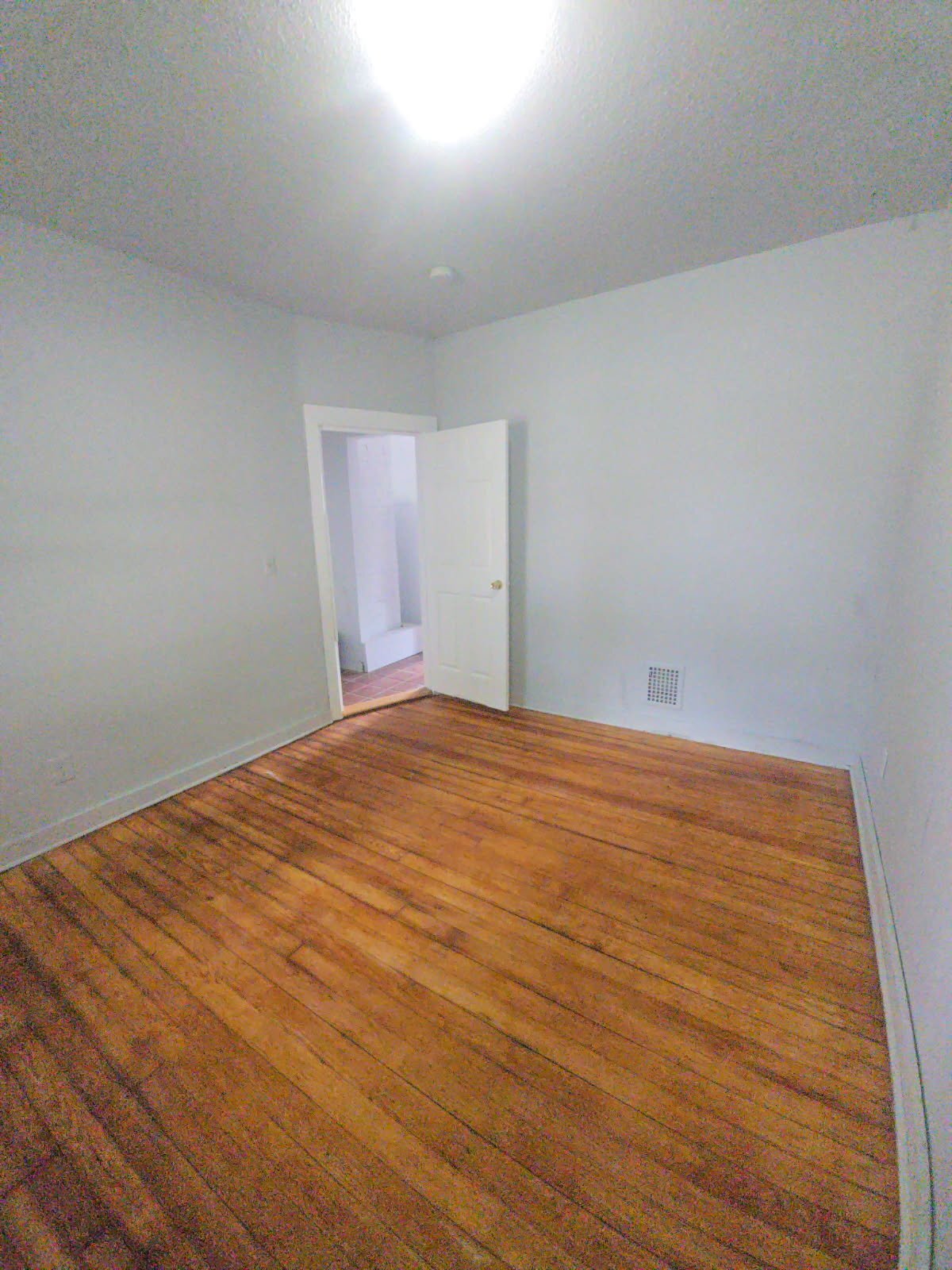 Building Photo - 309 Cooke St