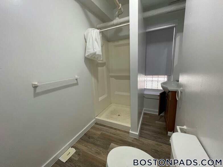 Building Photo - 1191 Boylston St