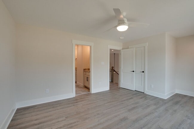 Building Photo - 100 Grace Rdg Wy