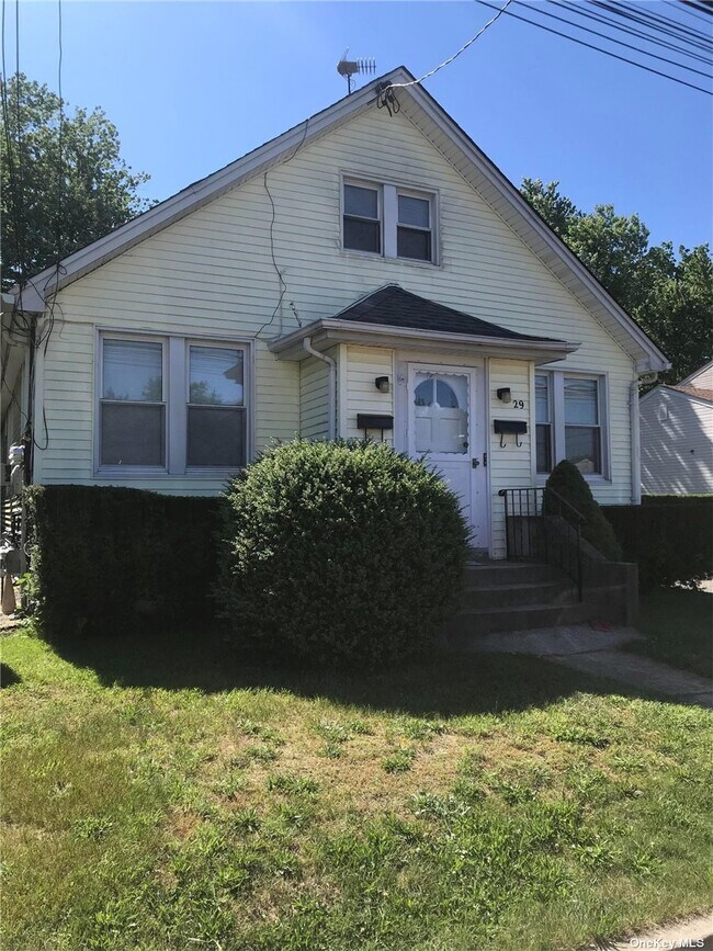 Building Photo - 29 Nostrand St