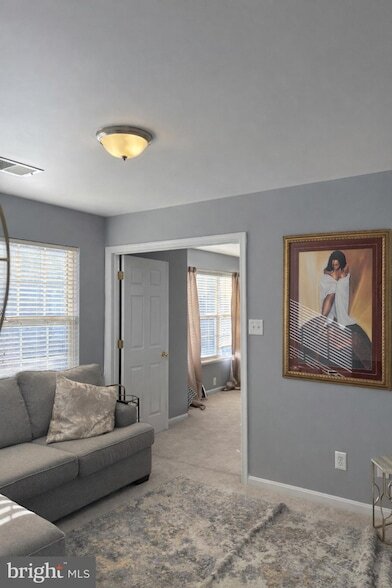 Building Photo - 21323 Foxglove Ct