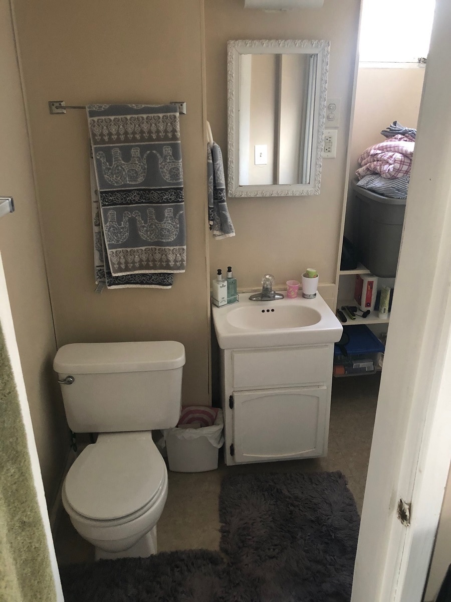 Building Photo - 510 Holcombe St S