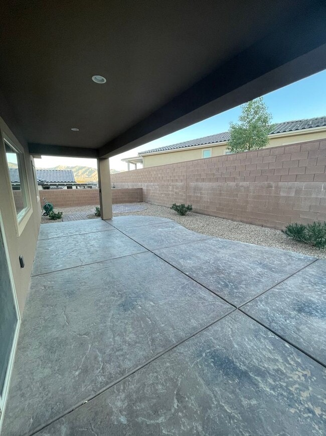 Building Photo - Home in Hayden Estates 3 bedroom, 2 bath w...