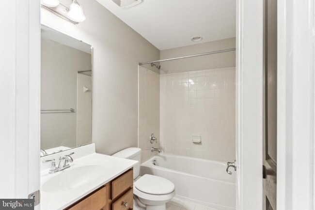 Building Photo - 3107 Alliance Ct