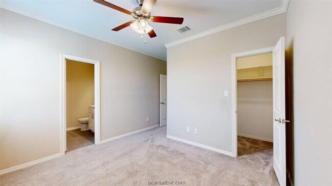 Building Photo - 2027 Harvey Mitchell Pkwy S