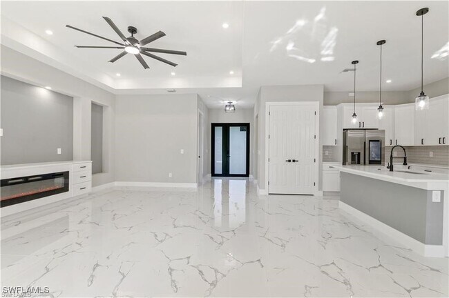 Building Photo - 1561 NW 26th Pl