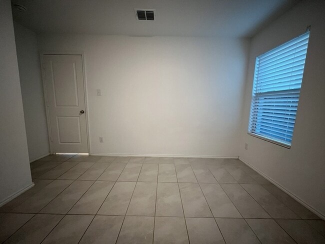 Building Photo - 3408 Harper St