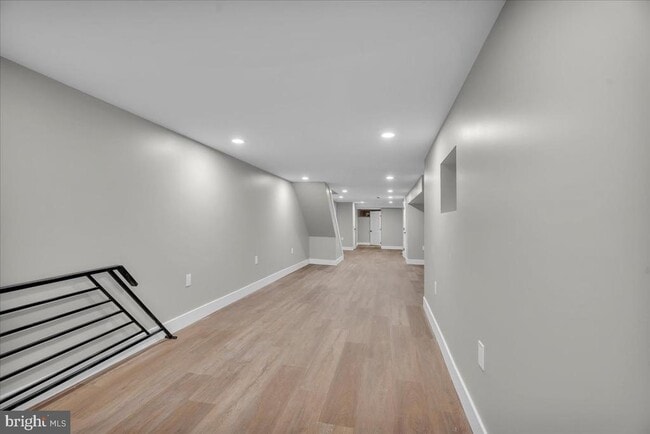 Building Photo - 1013 S 51st St