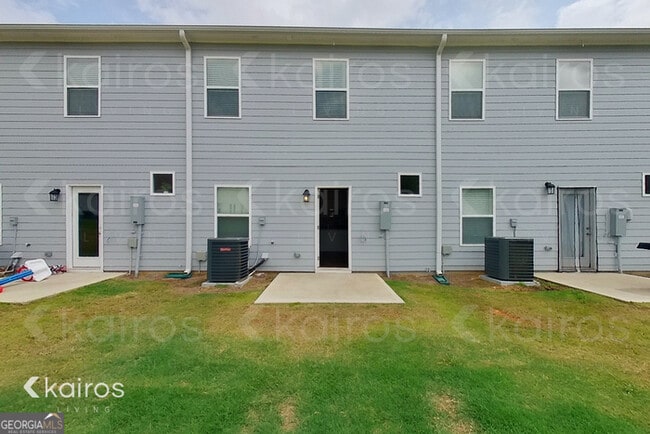Building Photo - 145 Dudley Wy