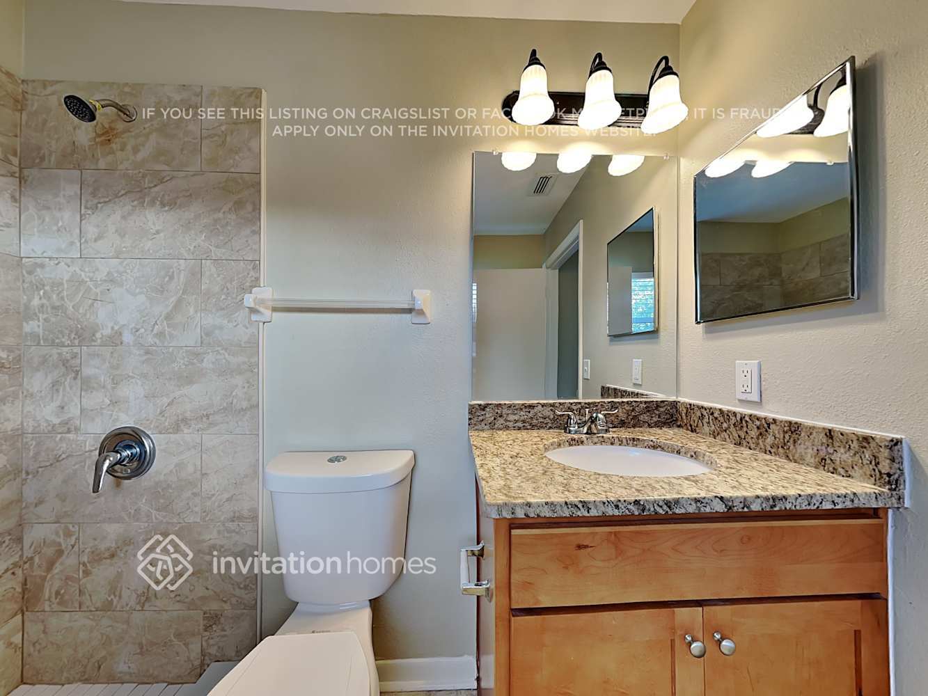 Building Photo - 320 Roosevelt Square