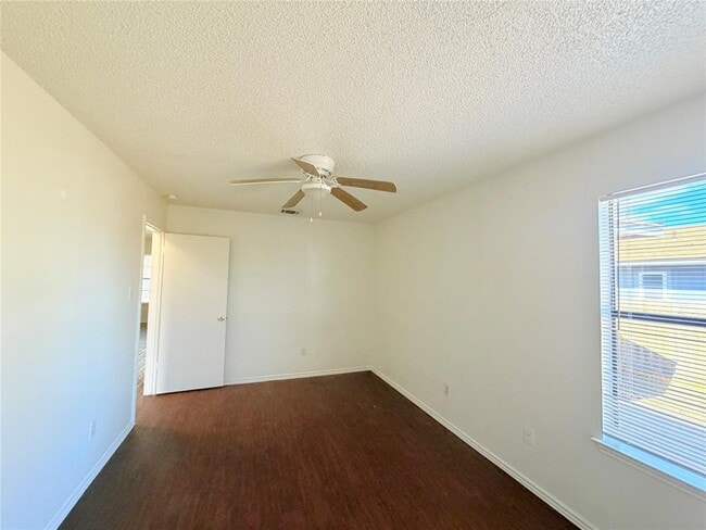 Building Photo - 1213 Ridgemont St