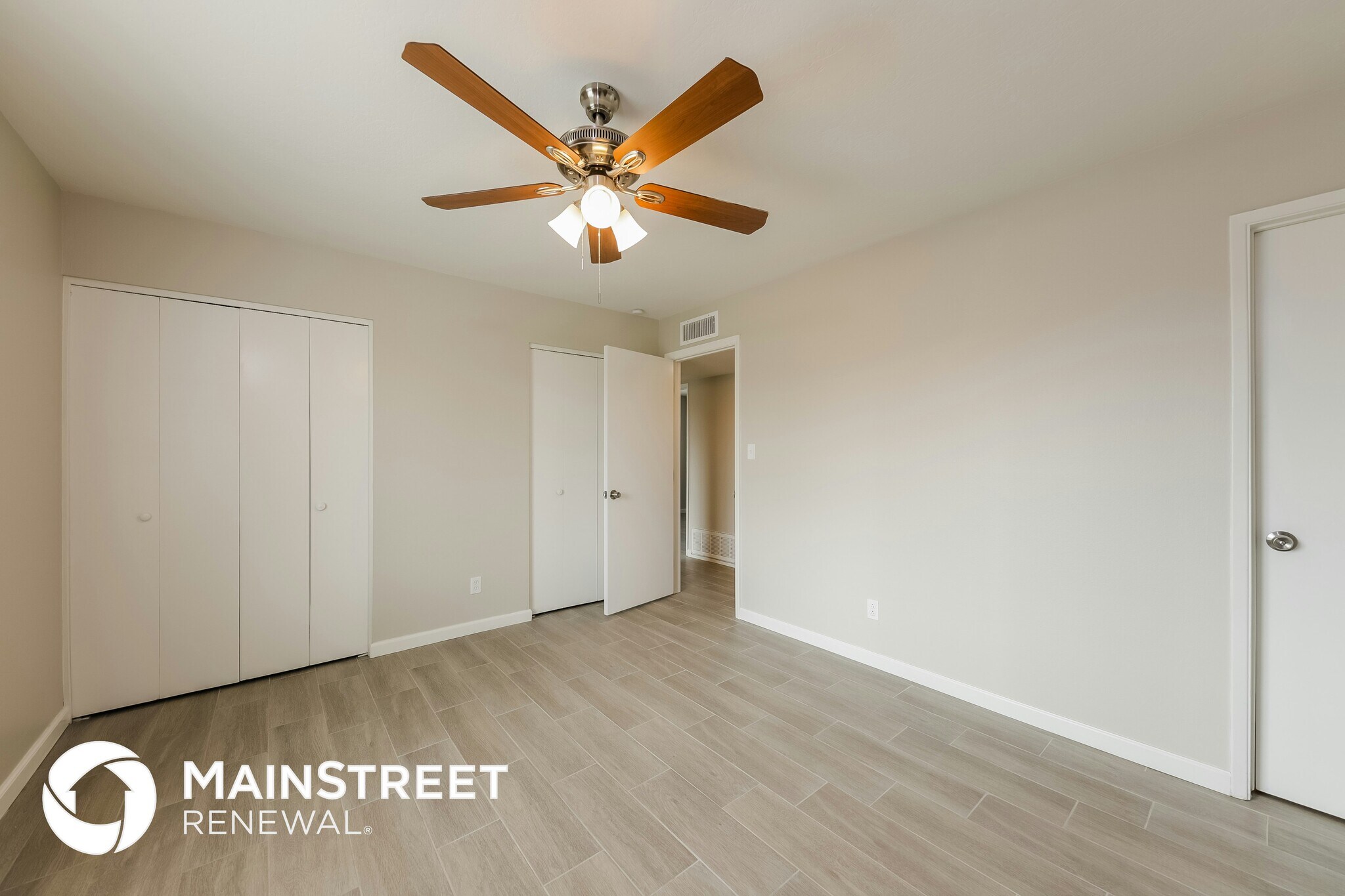 Building Photo - 3108 W McLellan Blvd