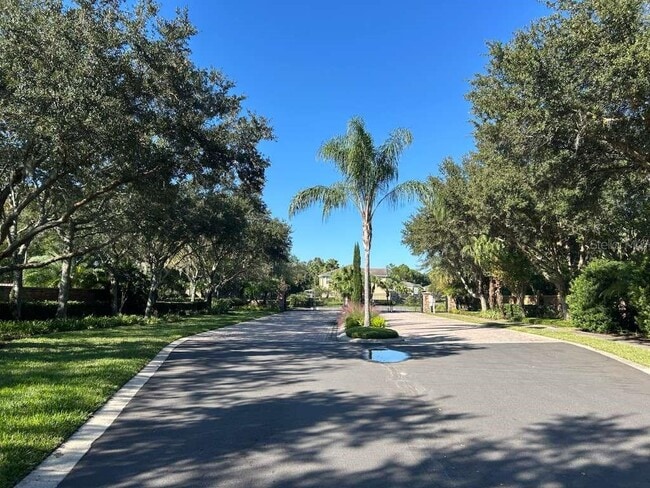 Building Photo - 2607 River Landing Dr