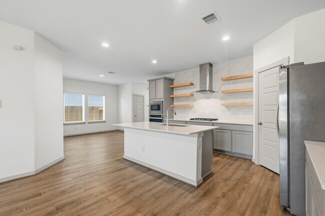 Building Photo - 12515 Newport Arch Ln