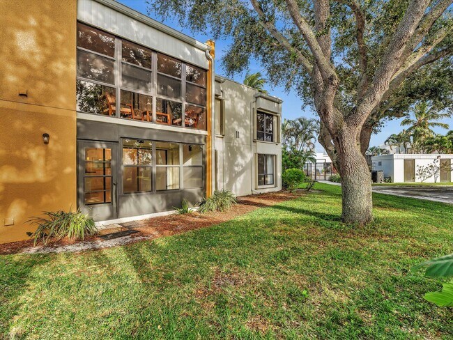 Building Photo - 524 Osprey Dr