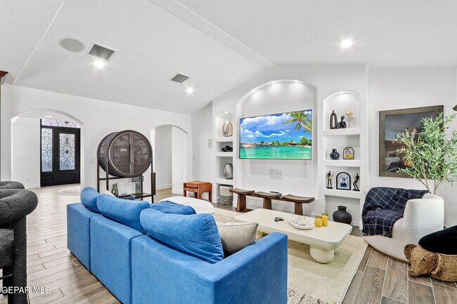 Building Photo - 1316 Hookridge Dr