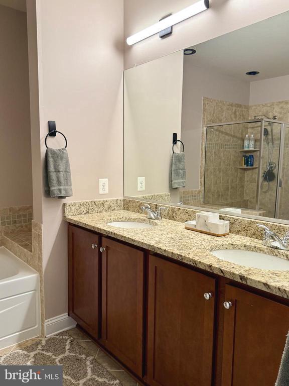 Building Photo - 7548 Morris St