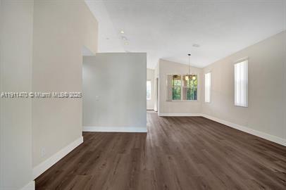 Building Photo - 955 Savannah Falls Dr