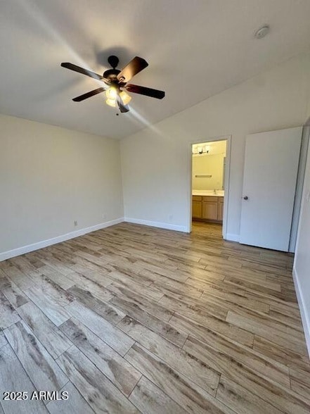 Building Photo - 1637 E Alicia Dr