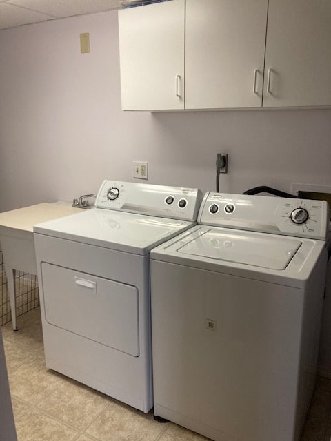 Washer/Dryer - 806 Huckleberry Heights Dr