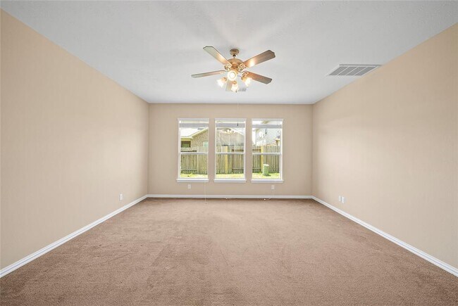 Building Photo - 6146 Sierra Springs Ln